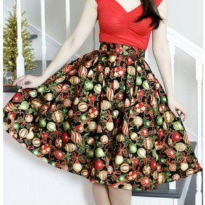 Retrolicious ornament skirt